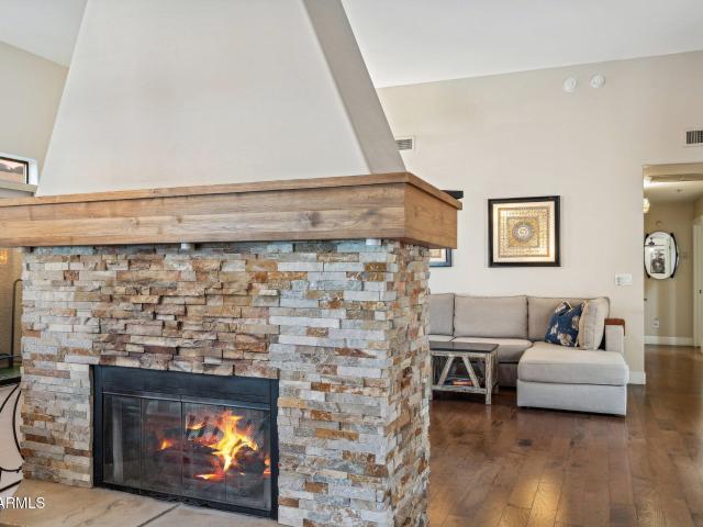 8041 e del tornasol drive