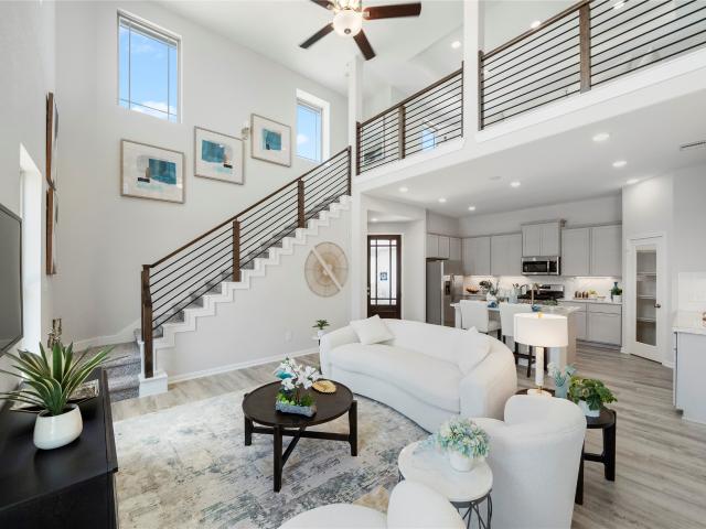 8042 Goliad Way