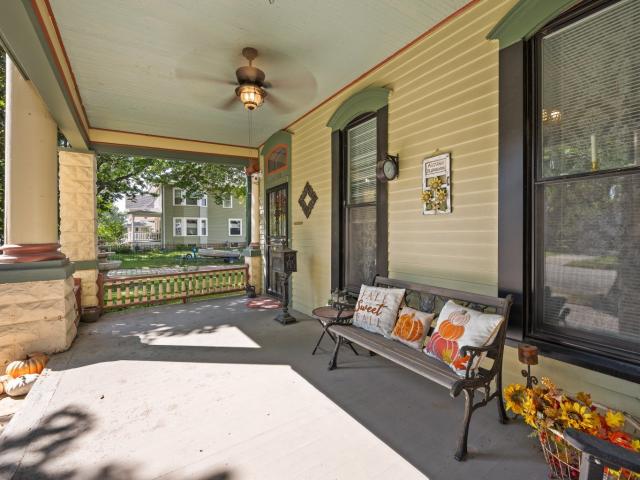 804 8th Street