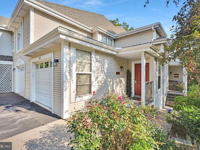 804 Country Place Drive