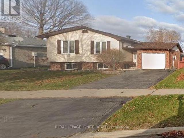 804 Champlain Drive, Cornwall, ON, K6H 6W3 house for sale | Listing ID X13725 | Royal LePage