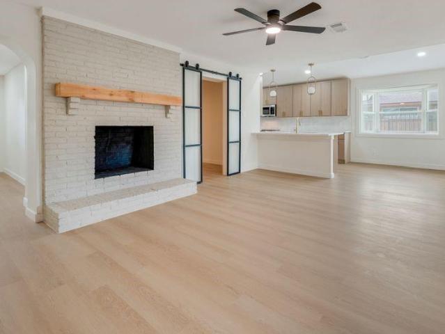 804 Brook Valley Lane