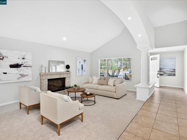 804 Eastbrook Ct
