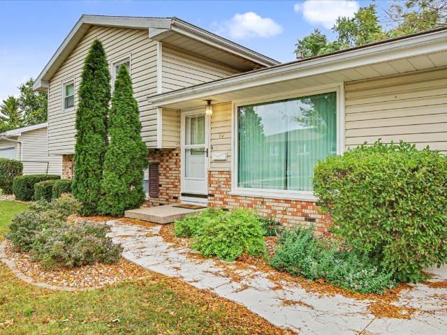 804 N Illini Avenue