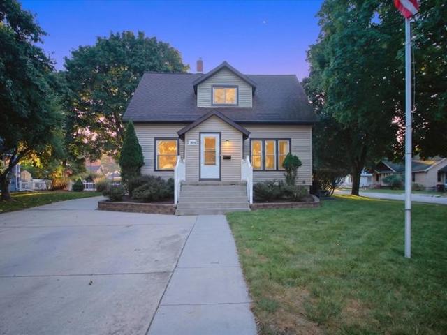 804 N River Ave, Alma, MI 48801