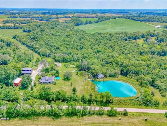 804 SW County RD VV Highway