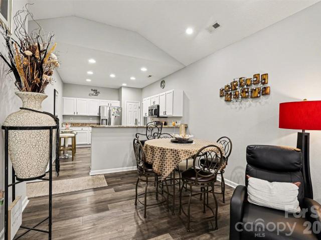 8057 Sultana Cir, Charlotte, NC 28227 | MLS #4344
