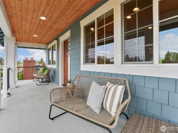 8050 29th Ave NW, Seattle, WA 98117 | MLS #2513