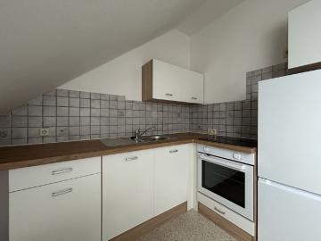 8051 Graz: Charmante 3 Zimmer Dachgeschosswohnung