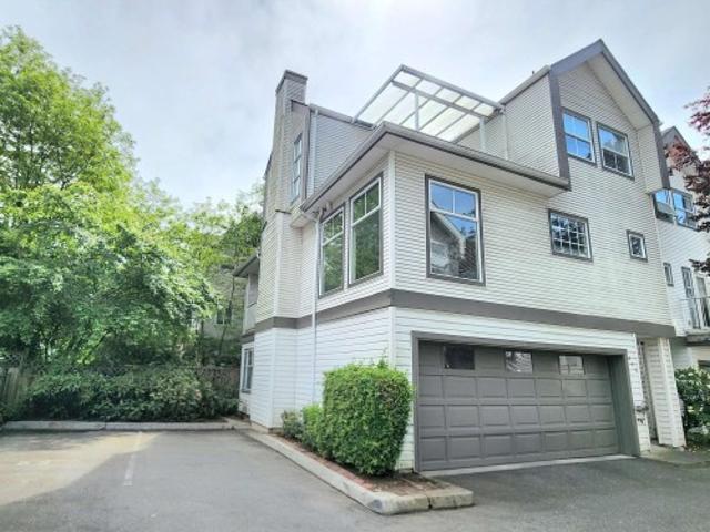 805 14188 A Avenue, Surrey, BC, V3T 5S6 townhouse for sale | Listing ID R3151 | Royal LePage