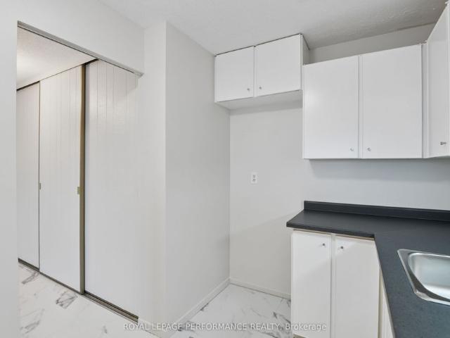 805 20 Chesterton Drive, Ottawa