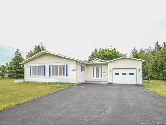 805 Chiasson Rd, Chiasson Office, NB, E8S 2W9 house for sale.