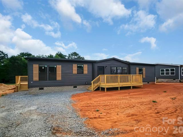 805 Eagle View Lane