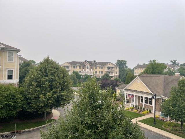 805 Four Seasons Ln # 805