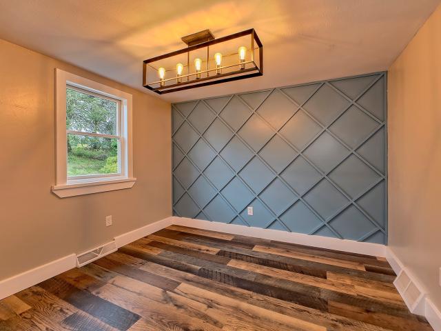 805 Meadowbrook