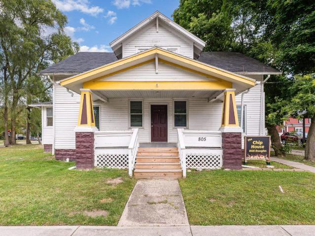 805 S Douglas Drive