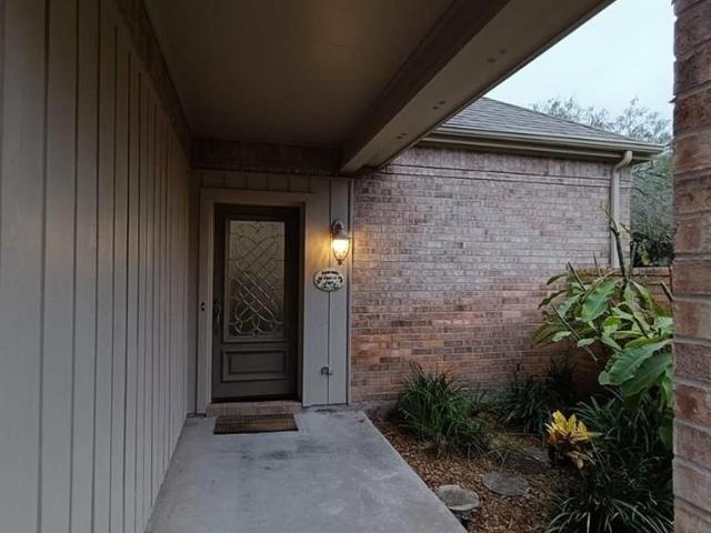 805 Parkview Circle