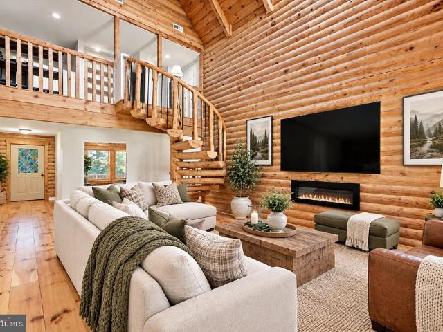 805 Walnut Drive