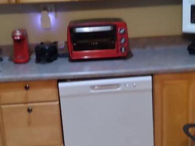 805 Winding Way