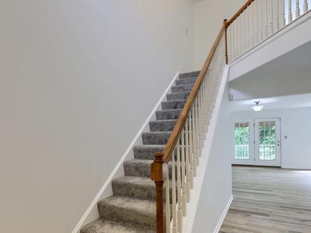 805 Tanglegate Place