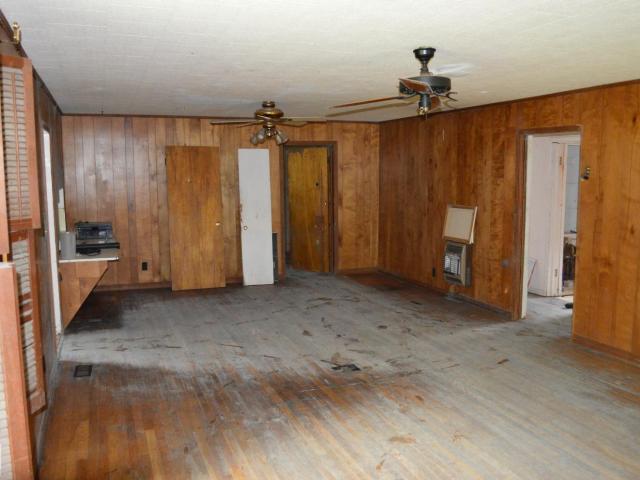 8068 Hilltop Lane