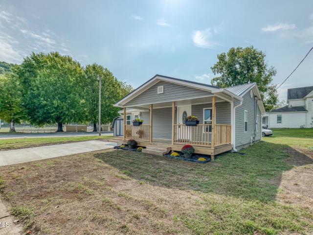 806 4th Street