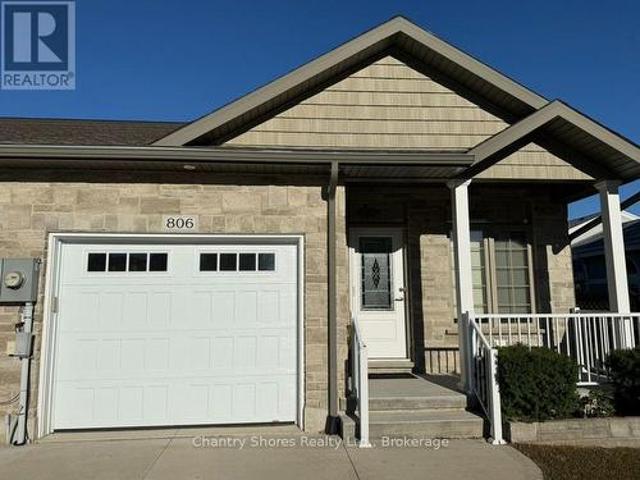 806 Arlington Street, Saugeen Shores, ON, N0H 2C4 house for sale | Listing ID X13818 | Royal LePage