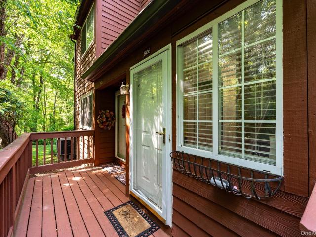806 Orchard Hill Lane