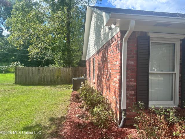 806 Lindberg Avenue