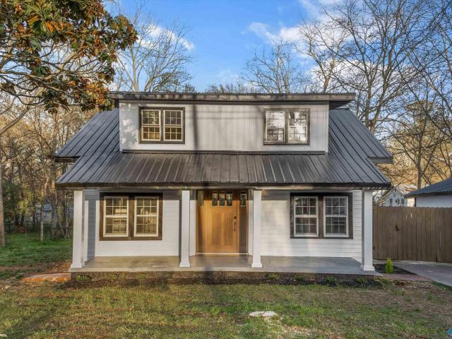 806 N Beaty Street