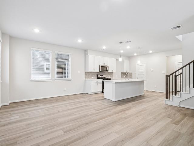 806 Palm Shore Drive