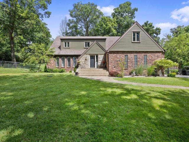 806 W 126th Court