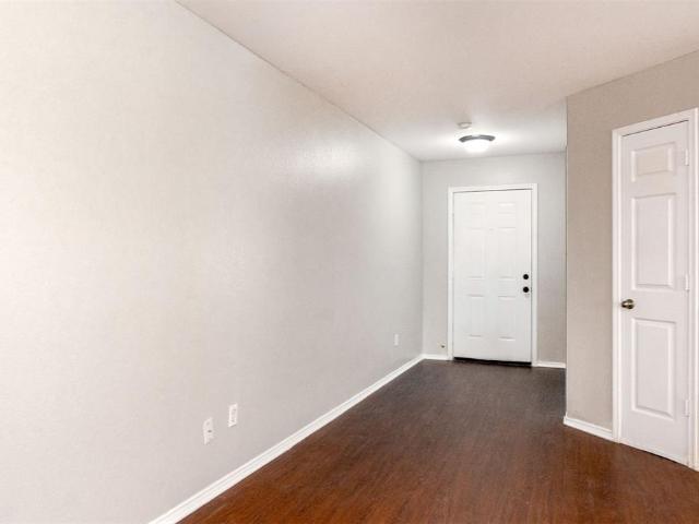 806 White Fields Way