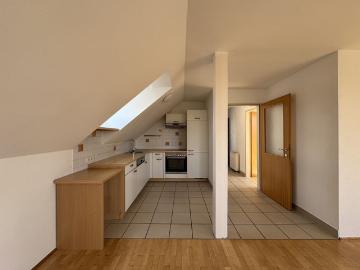 8072 Fernitz Mellach | Gepflegte 3 Zimmer Dachgeschosswohnung mit Wohlfühlfaktor