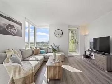 Greater Vancouver - Terrace, Balcony, Security