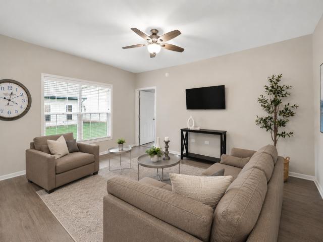 807 Alexandra Lane