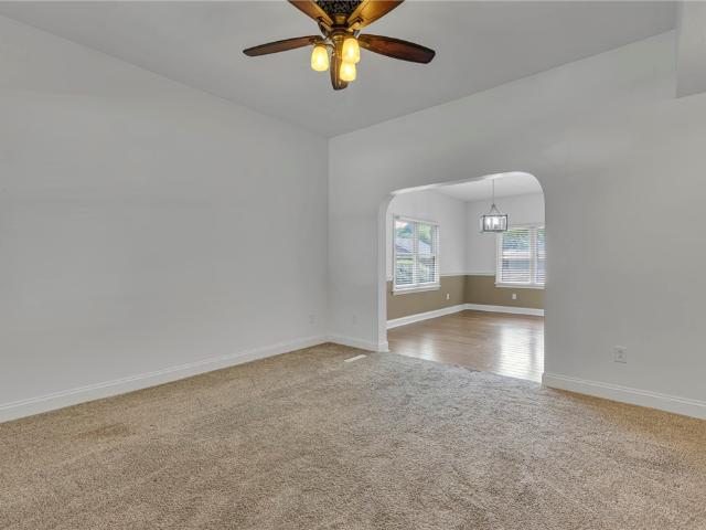 807 Market St