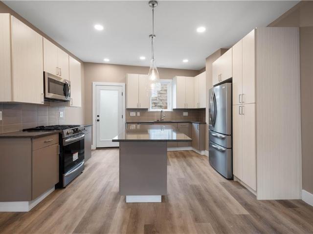 807 McCandless Ave, Pittsburgh, PA 15201 | MLS #1746