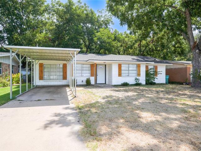 807 N Lacy Drive