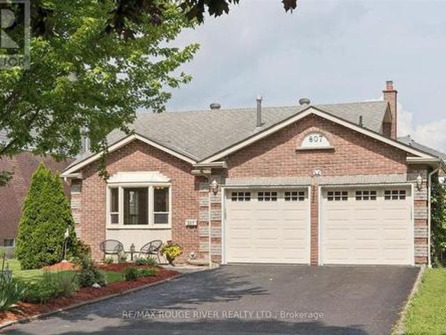 807 Red Maple Court, Whitby, ON, L1N 7V7 house for sale | Listing ID E13497 | Royal LePage