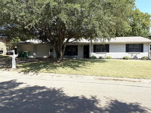 807 W Elizabeth Drive