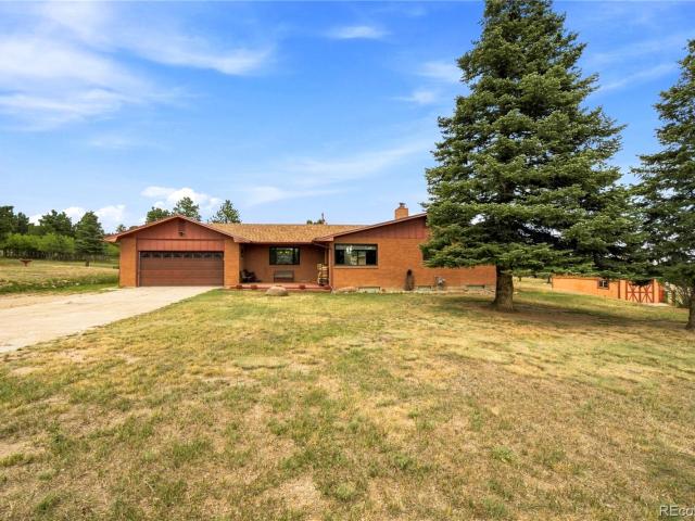 8087 Oak Drive