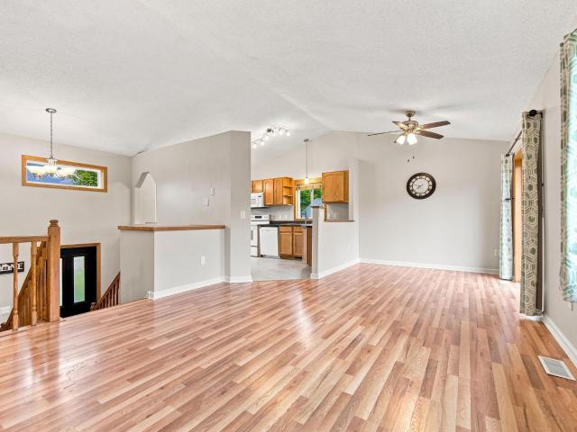 808 3rd Avenue SW