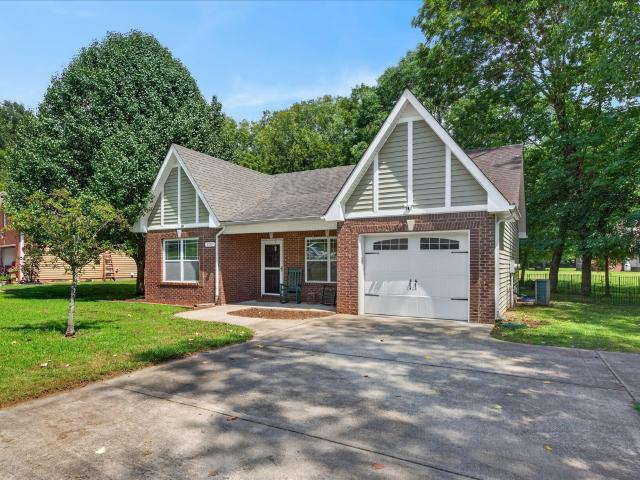 808 Dunbar Cave Rd
