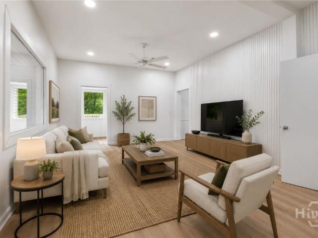 808 Knollwood Drive