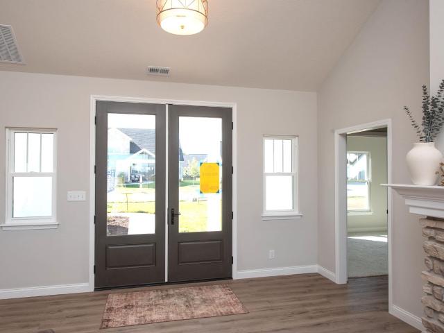 808 Ravenstone Drive