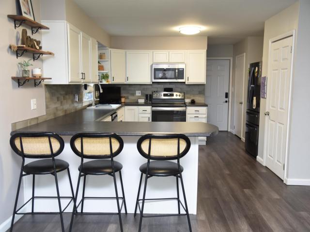 808 W 9th Street