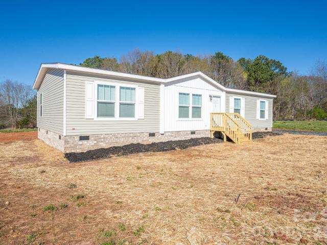 808 W Eagleview Lane