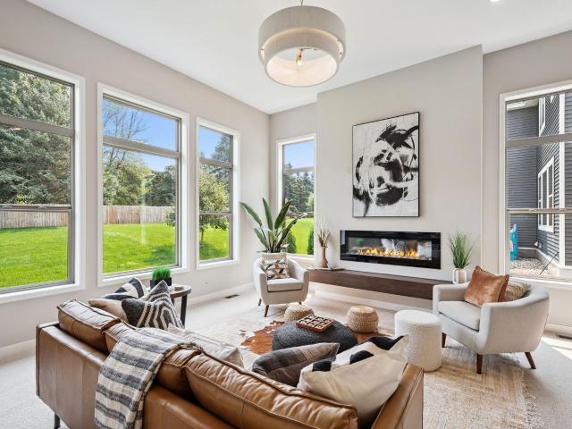 8096 th Street W