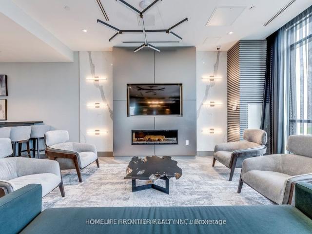 809 50 Thomas Riley Road NW, Toronto